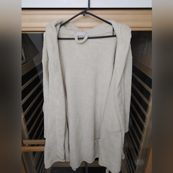 EUC L/XL Summer and Rose teddy bear fuzzy robe - Picture 5 of 9